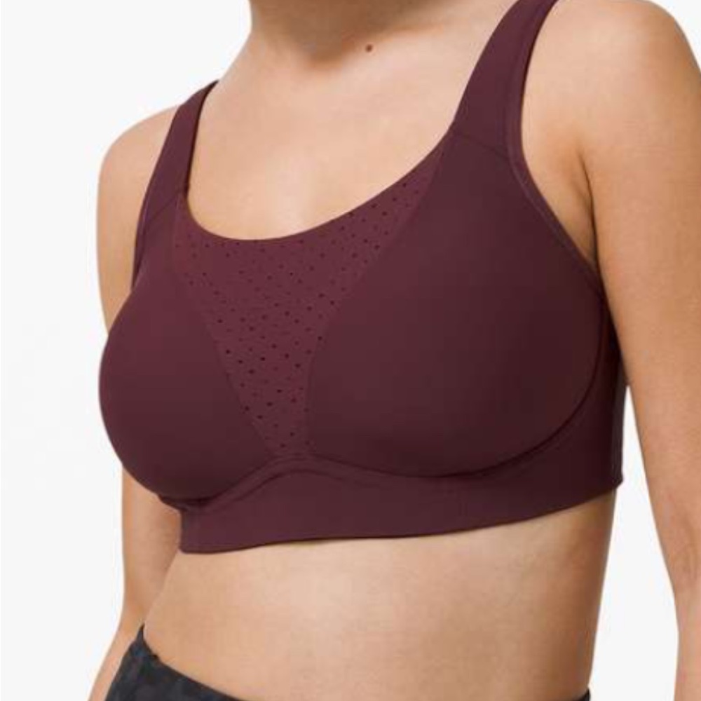 Lululemon Athletica Run times Sports Bra 32DD 🍋